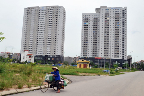 Người thu nhập thấp ngày càng khó mua nhà do nguồn cung nhà giá rẻ giảm mạnh